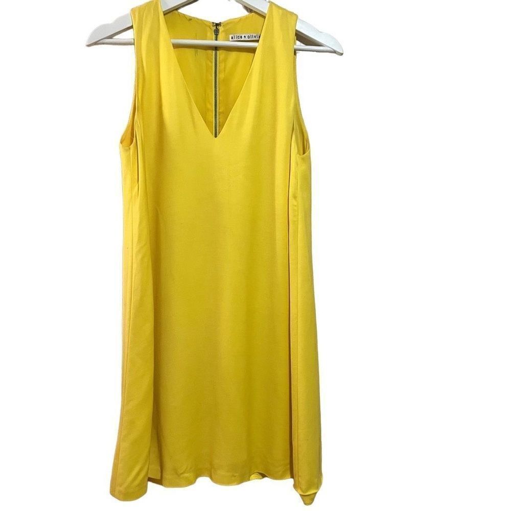 Alice + Olivia Women's Yellow Back Zip Sleeveless V-Neck Mini Dress Size 0 lined